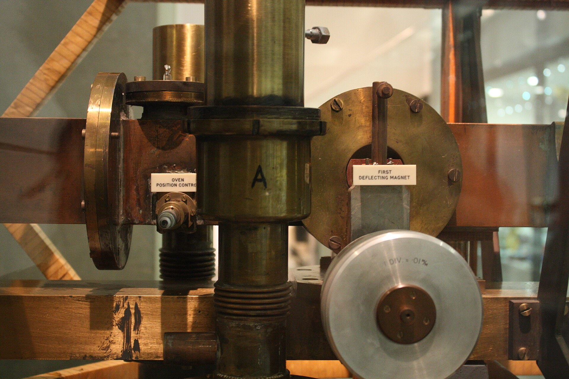 The Mk. 1 caesium clock at the Science Museum, London.